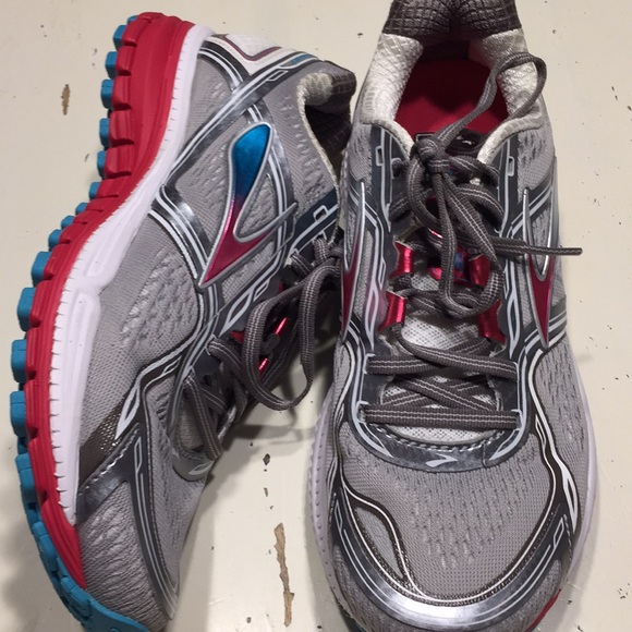 brooks ghost 8 wide
